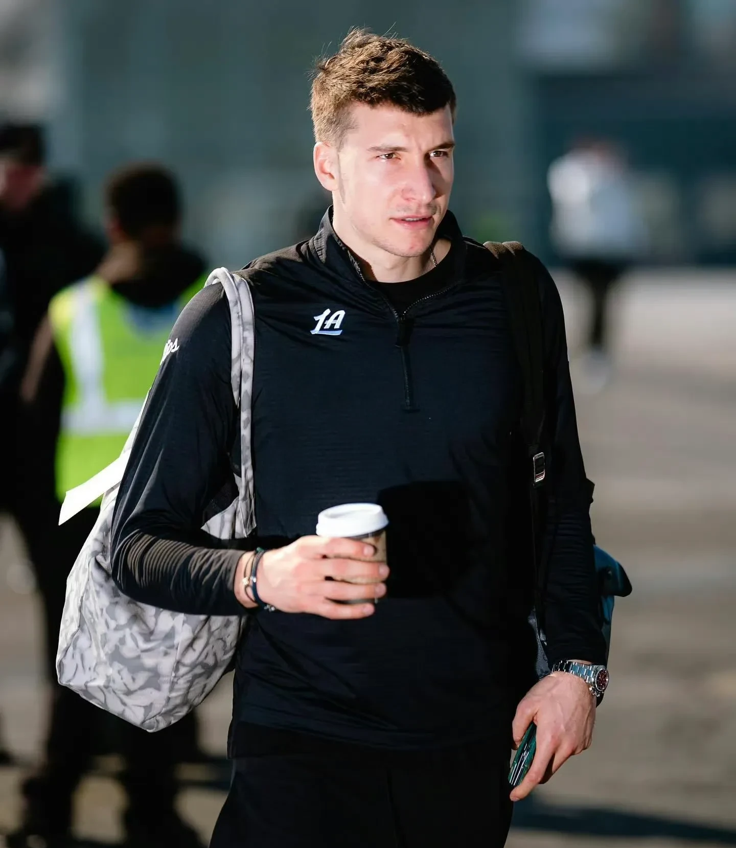 爱游戏电竞关于国际比赛日密尔沃基雄鹿调整名单以备全明星赛，迎来里程碑环节打磨，气氛紧张，赛季目标并未改变的信息