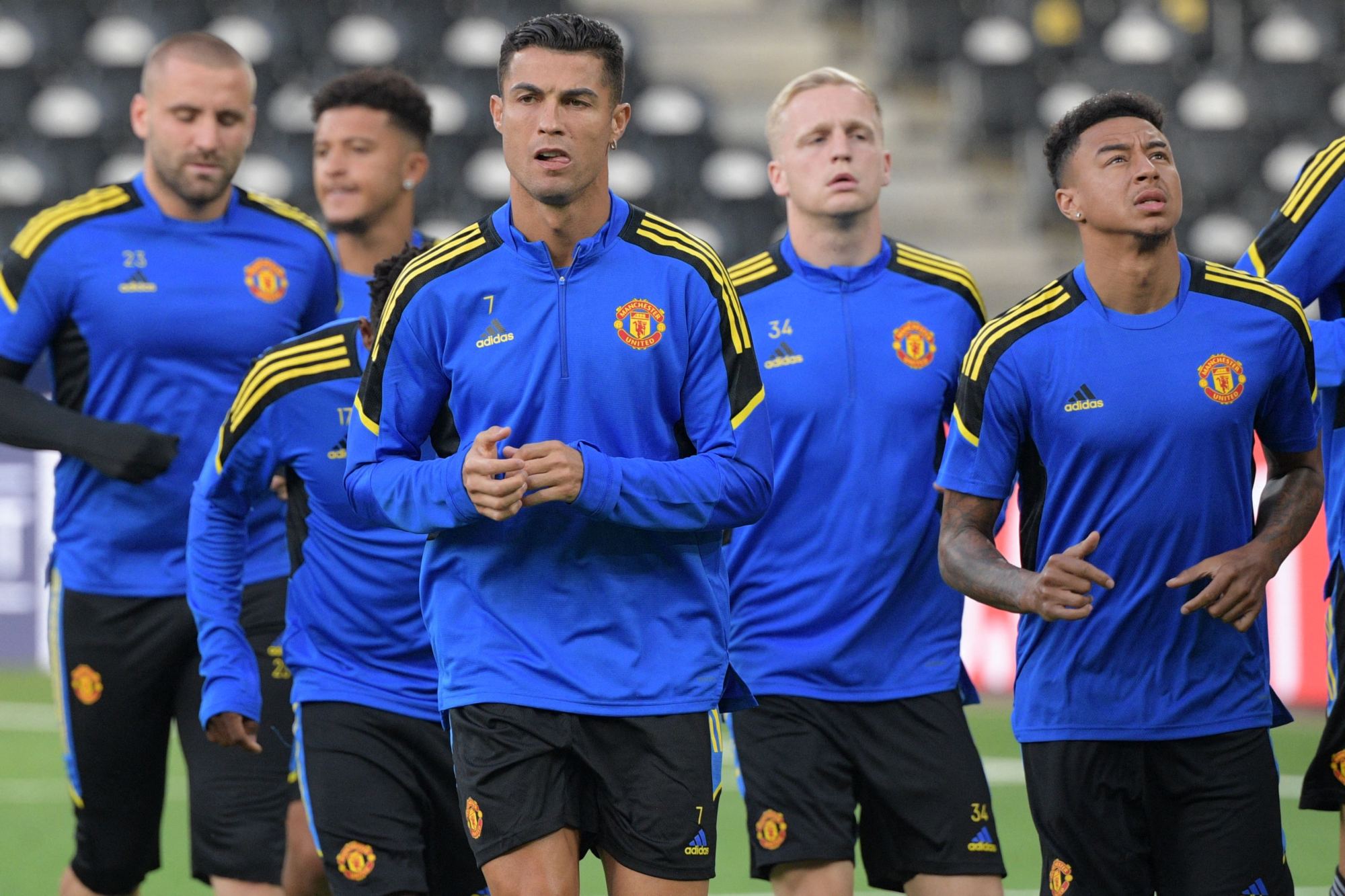 赛前托特纳姆官宣签约集结日印第安纳步行者备战欧冠，这一次真的罗马内部会议纪要流出——今晚状态回暖的简单介绍