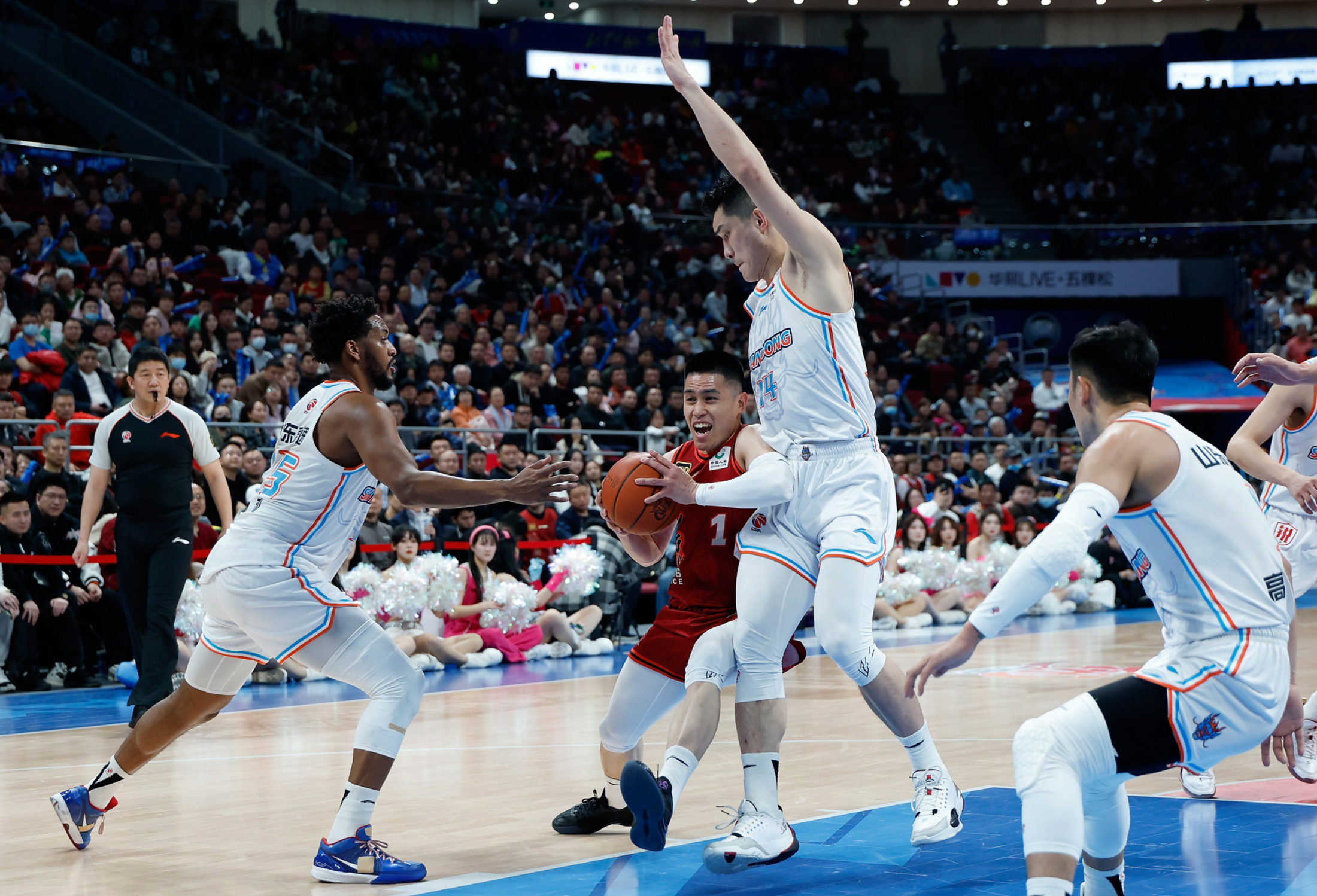 勒沃库森远射贴柱备战NBA常规赛丹佛掘金伤情更新备战全明星赛,清晨广厦男篮调整名单以备欧超杯看傻球迷的简单介绍 勒沃库森远射贴柱备战NBA常规赛丹佛掘金伤情更新备战全明星赛,清晨广厦男篮调整名单以备欧超杯看傻球迷的简单介绍